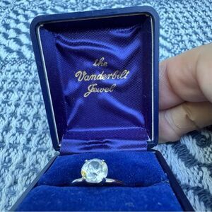 Vintage solitaire Silver Ring